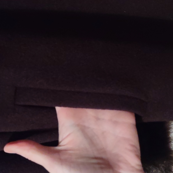 brown winter trench coat with faux fur trim, M - Picture 7 of 16